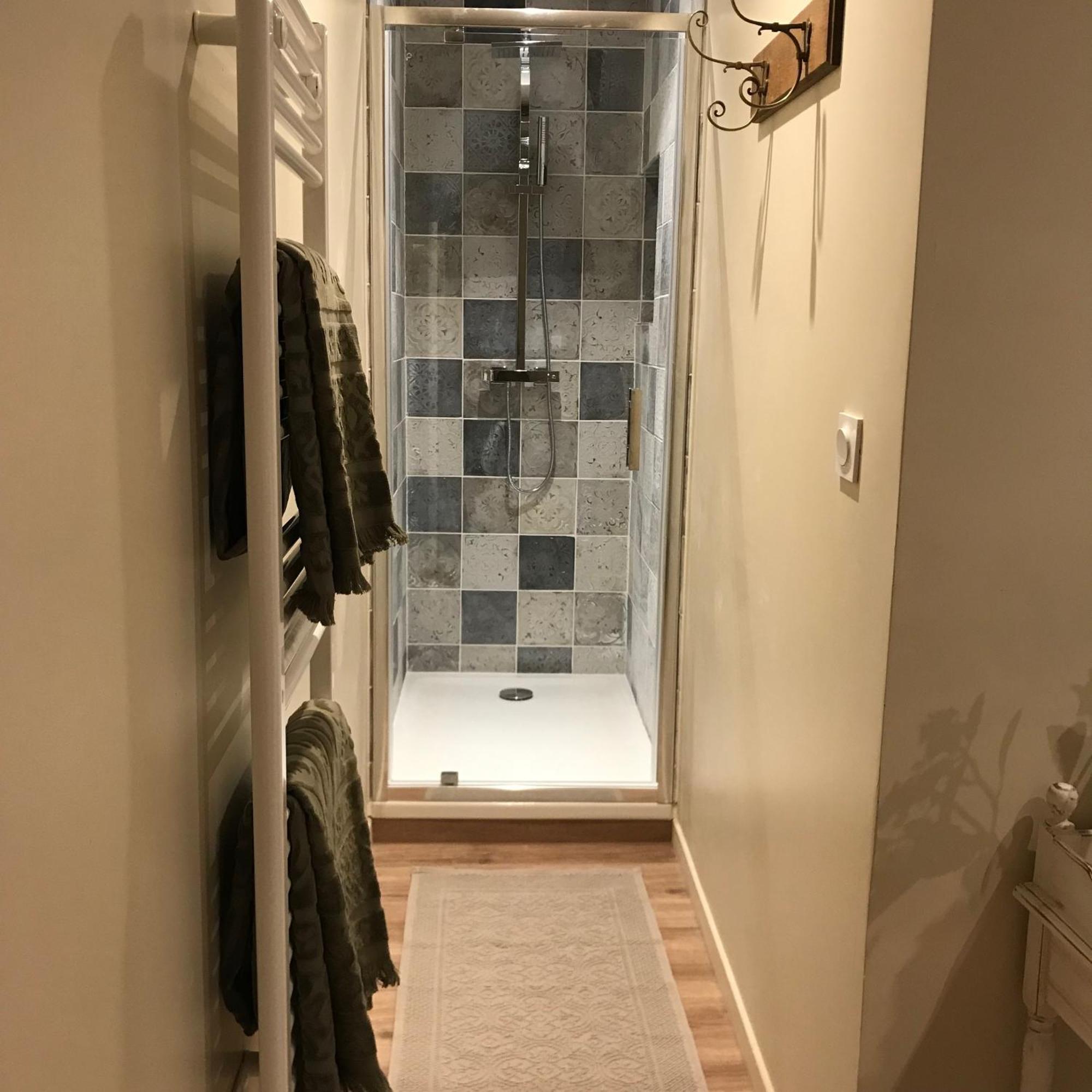 Perlépampille Apartment Dinan Bilik gambar